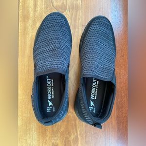 Men’s workout shoes. NWOT. Size 12
